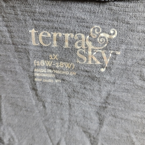 Terra & Sky Gray tshirt - Picture 3 of 6